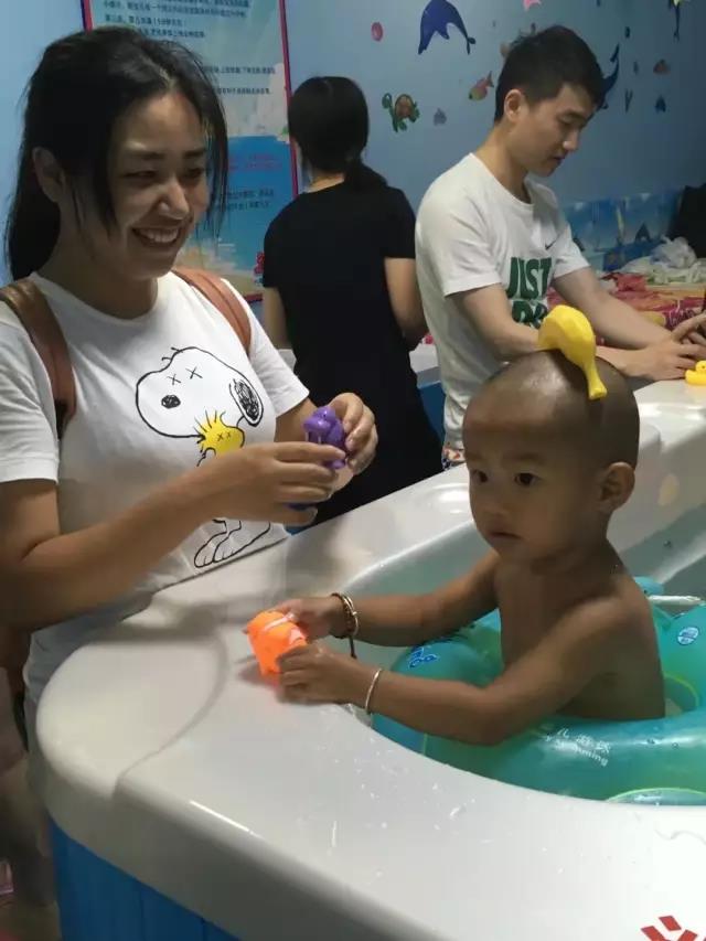 NYC紐約國(guó)際深圳寶能太古城中心：活動(dòng)回顧 | 泳池派對(duì)你參加了嗎？
