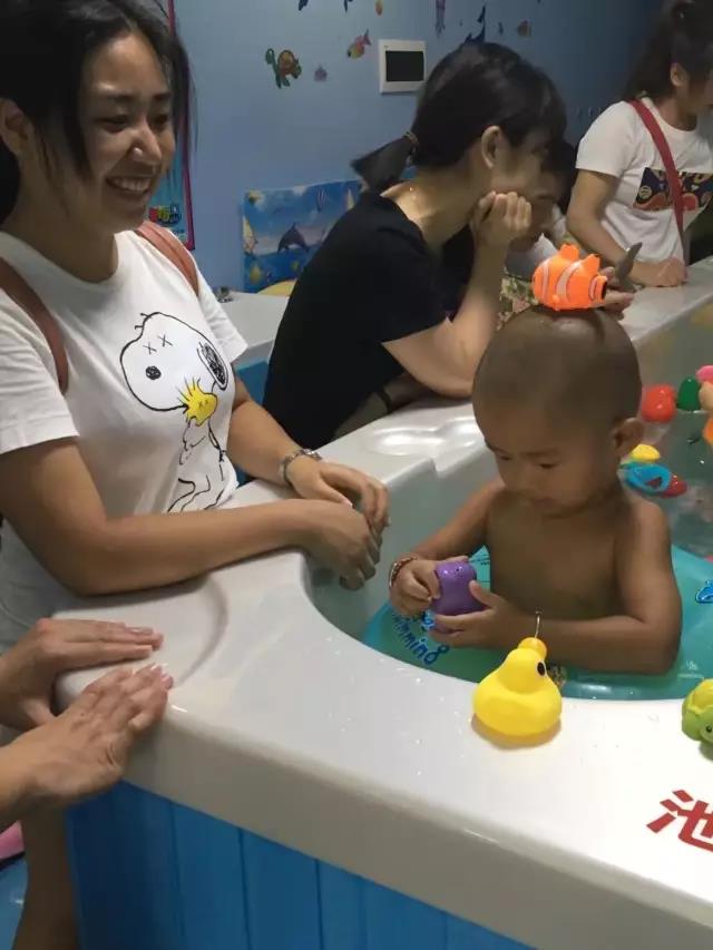 NYC紐約國(guó)際深圳寶能太古城中心：活動(dòng)回顧 | 泳池派對(duì)你參加了嗎？