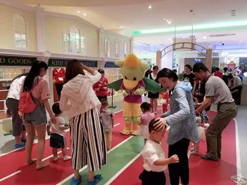 NYC紐約國際烏魯木齊經(jīng)開萬達中心：【活動回顧】6.10 Kidz Street|夢想小鎮(zhèn)