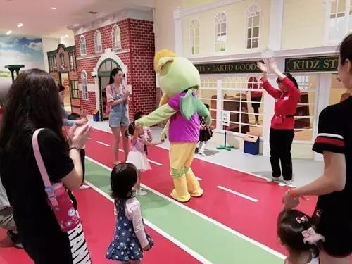 NYC紐約國際烏魯木齊經(jīng)開萬達中心：【活動回顧】6.10 Kidz Street|夢想小鎮(zhèn)