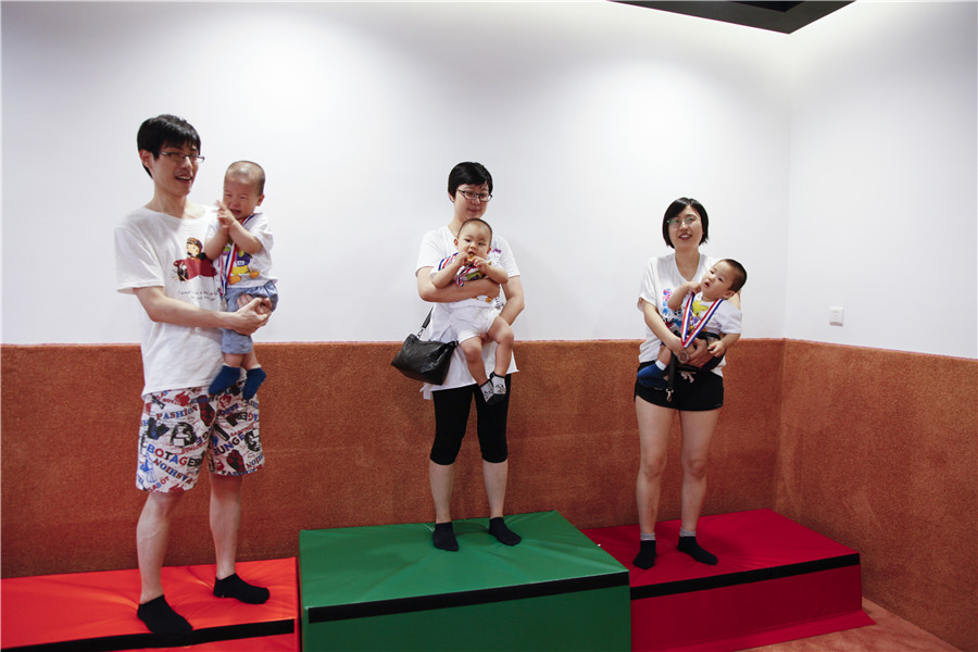 NYC紐約國際江蘇常州巨凝中心：【活動回顧】親子障礙賽，不服你來戰(zhàn)！
