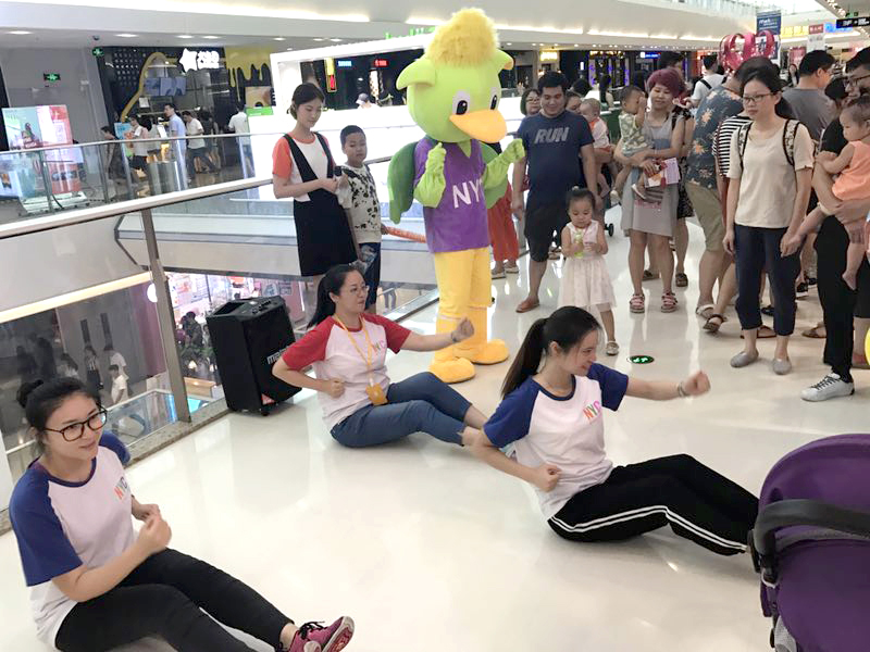 NYC紐約國際廣州番禺早教中心：助力孩子王周年慶祝會，吉祥物Pongo是家長和小朋友的最愛