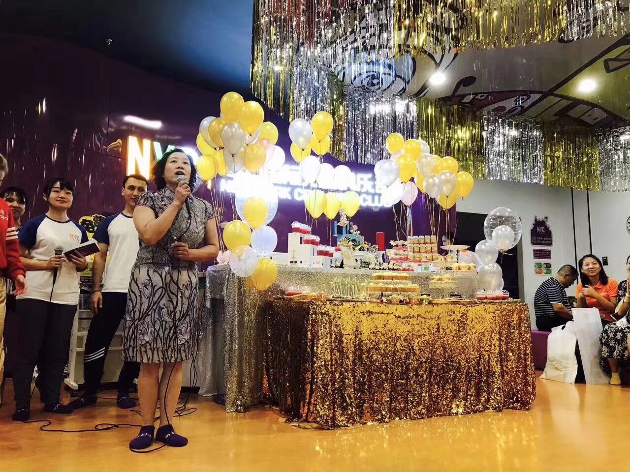 NYC紐約國(guó)際天津彩悅城早教中心NYC彩悅城中心周年慶回顧