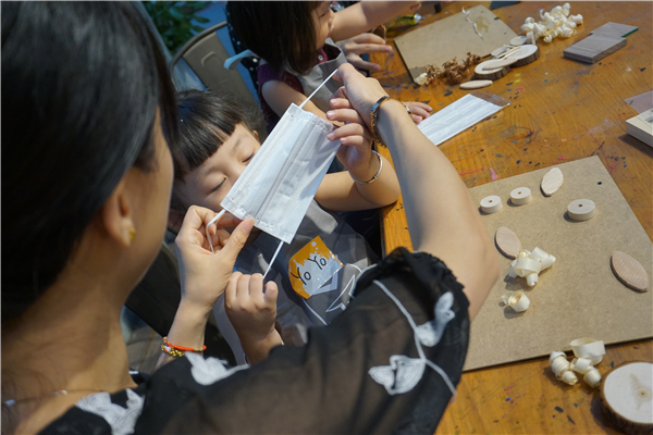 NYC紐約國(guó)際杭州遠(yuǎn)洋樂(lè)堤港早教中心小小木工藝術(shù)貼畫(huà)回顧