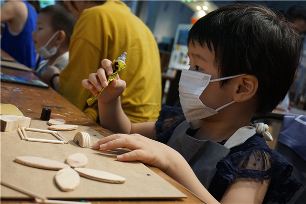 NYC紐約國際杭州遠(yuǎn)洋樂堤港早教中心小小木工藝術(shù)貼畫回顧
