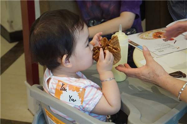 NYC紐約國際杭州遠(yuǎn)洋樂堤港早教中心哈根達斯DIY活動回顧（上）
