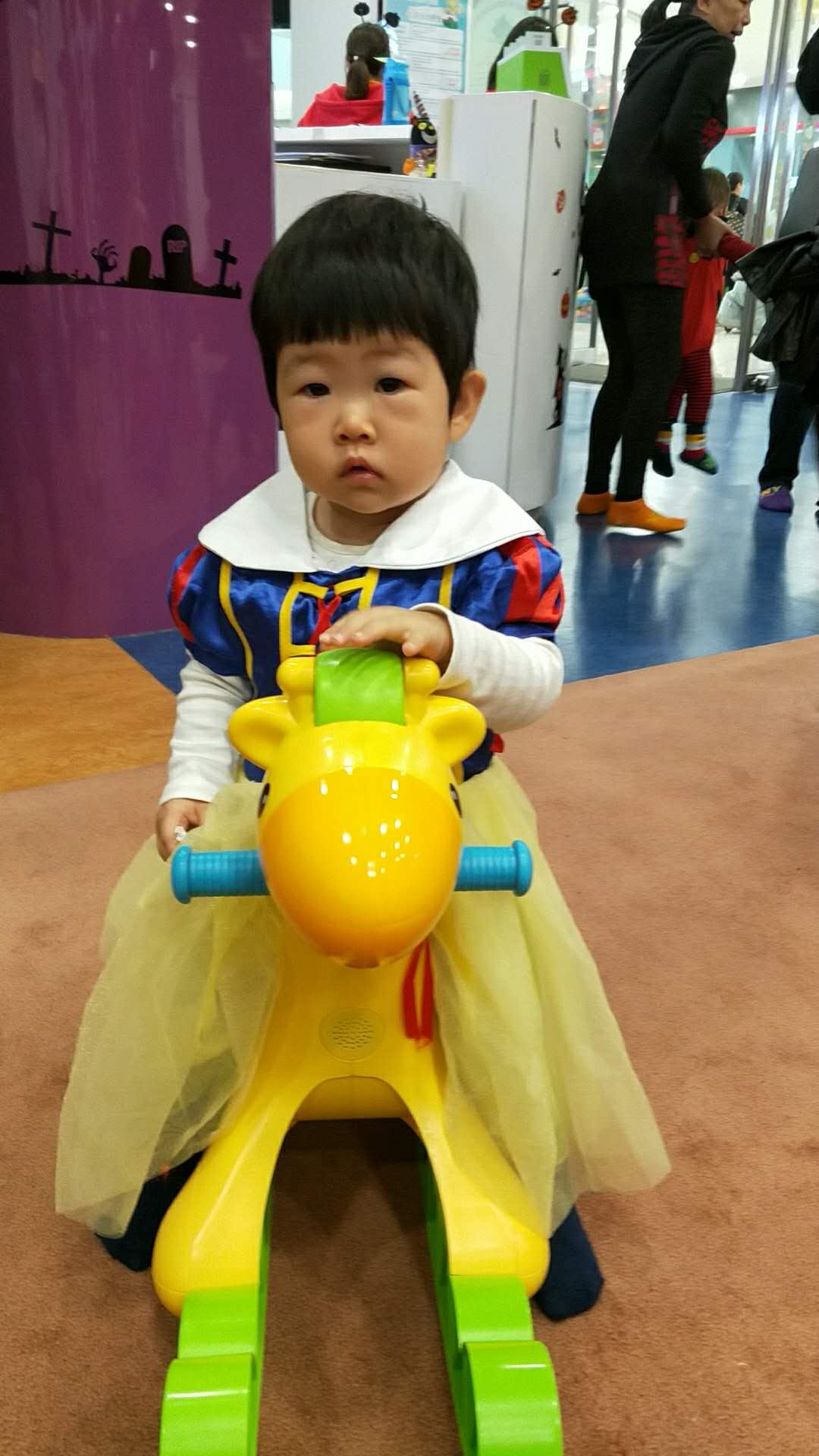 NYC紐約國際天津熙悅匯早教中心：【精彩回顧】萬圣節(jié)小惡魔百鬼夜行,裝扮活動大評比！