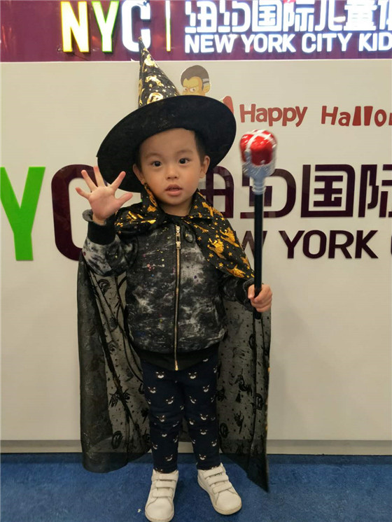 NYC紐約國際天津熙悅匯早教中心：【精彩回顧】萬圣節(jié)小惡魔百鬼夜行,裝扮活動大評比！