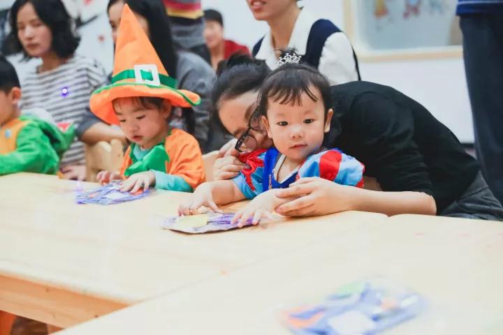 NYC紐約國(guó)際杭州遠(yuǎn)洋樂(lè)堤港早教中心萬(wàn)圣節(jié)活動(dòng)回顧