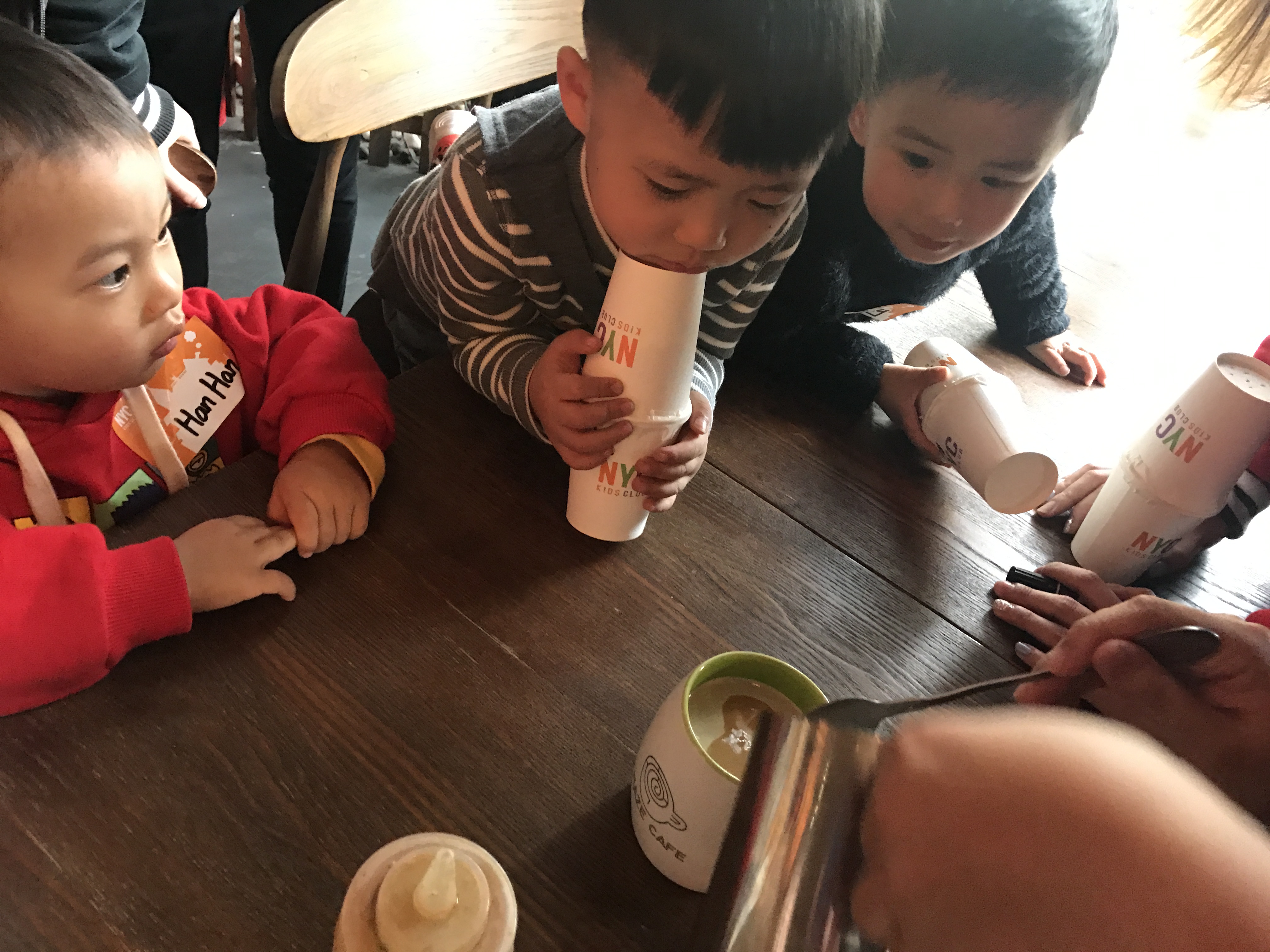 NYC紐約國際廣東順德新城早教中心：【活動(dòng)回顧】和Pongo一起去謎思咖啡DIY下午茶