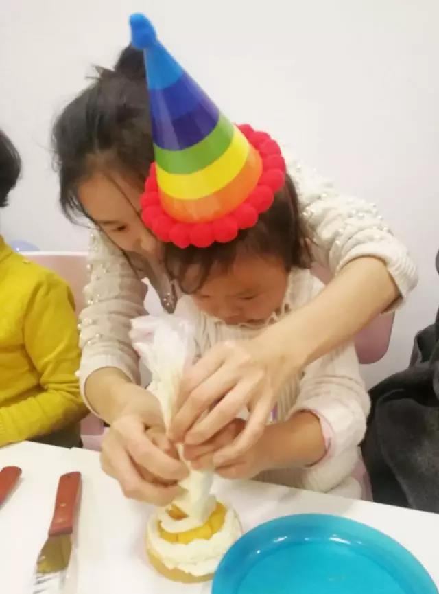 NYC紐約國(guó)際成都銀泰城中心2月份會(huì)員寶寶生日會(huì)又開始招募啦！