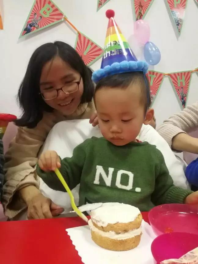 NYC紐約國(guó)際成都銀泰城中心2月份會(huì)員寶寶生日會(huì)又開始招募啦！
