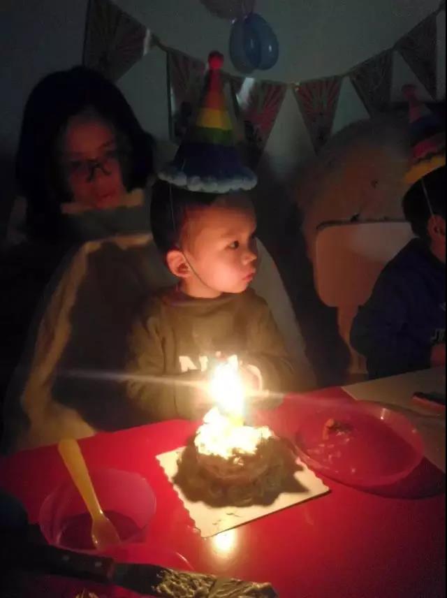 NYC紐約國(guó)際成都銀泰城中心2月份會(huì)員寶寶生日會(huì)又開始招募啦！