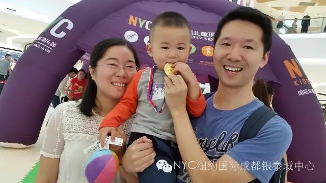 NYC紐約國際成都銀泰城早教中心：NYC歡樂爬爬賽又開始報名啦！