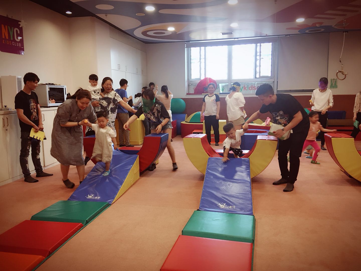 NYC太原早教中心探秘糖果屋生日會(huì)活動(dòng)回顧