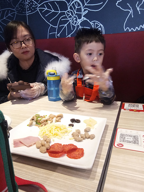 NYC紐約國(guó)際天津?yàn)I海早教中心：戶外親子團(tuán)“小小Chefs”活動(dòng)回顧