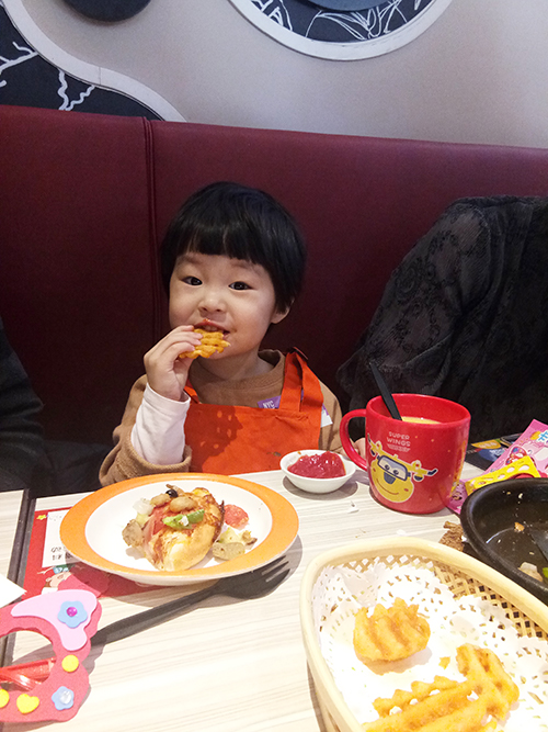 NYC紐約國(guó)際天津?yàn)I海早教中心：戶外親子團(tuán)“小小Chefs”活動(dòng)回顧