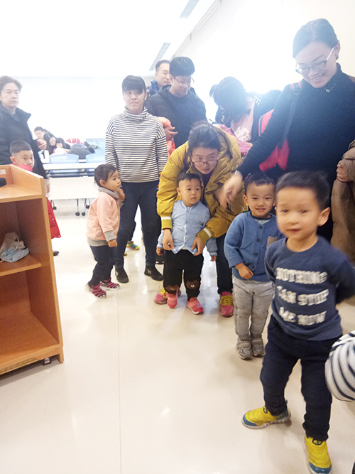NYC紐約國際天津?yàn)I海早教中心：戶外親子團(tuán)之“養(yǎng)樂多工廠之旅”活動回顧