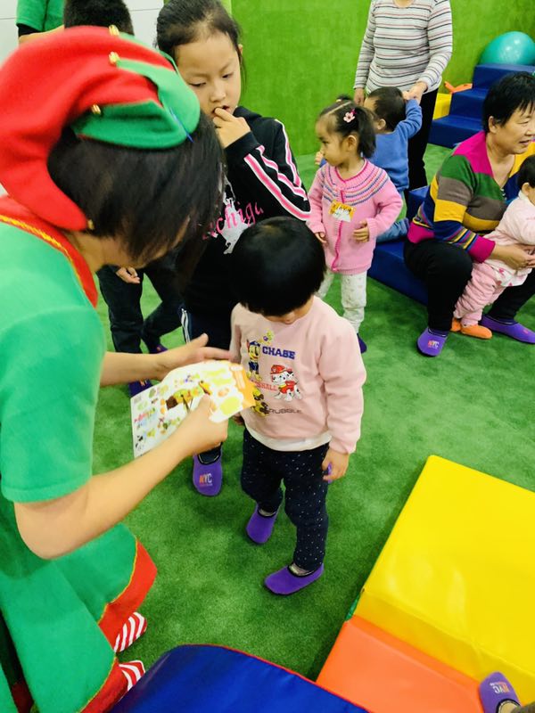 還有Pongo，it's show time，紅毯走起來！we're all super star！