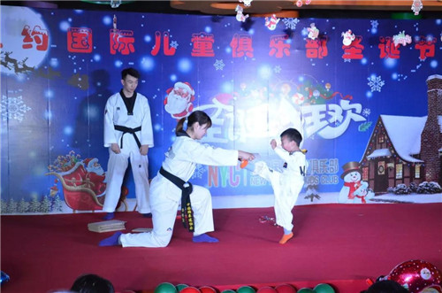 NYC紐約國(guó)際南京早教中心圣誕狂歡夜回顧
