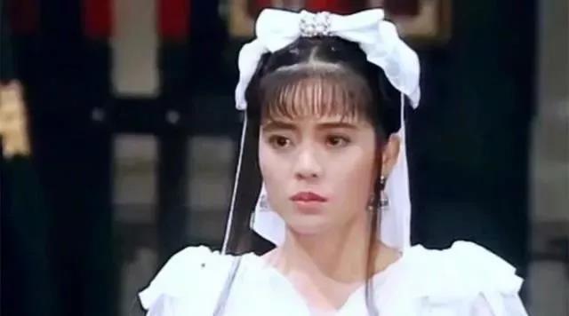 NYC紐約國際通州早教中心：女星與兒子裸睡15年，溺愛的背后是將孩子送進監(jiān)獄