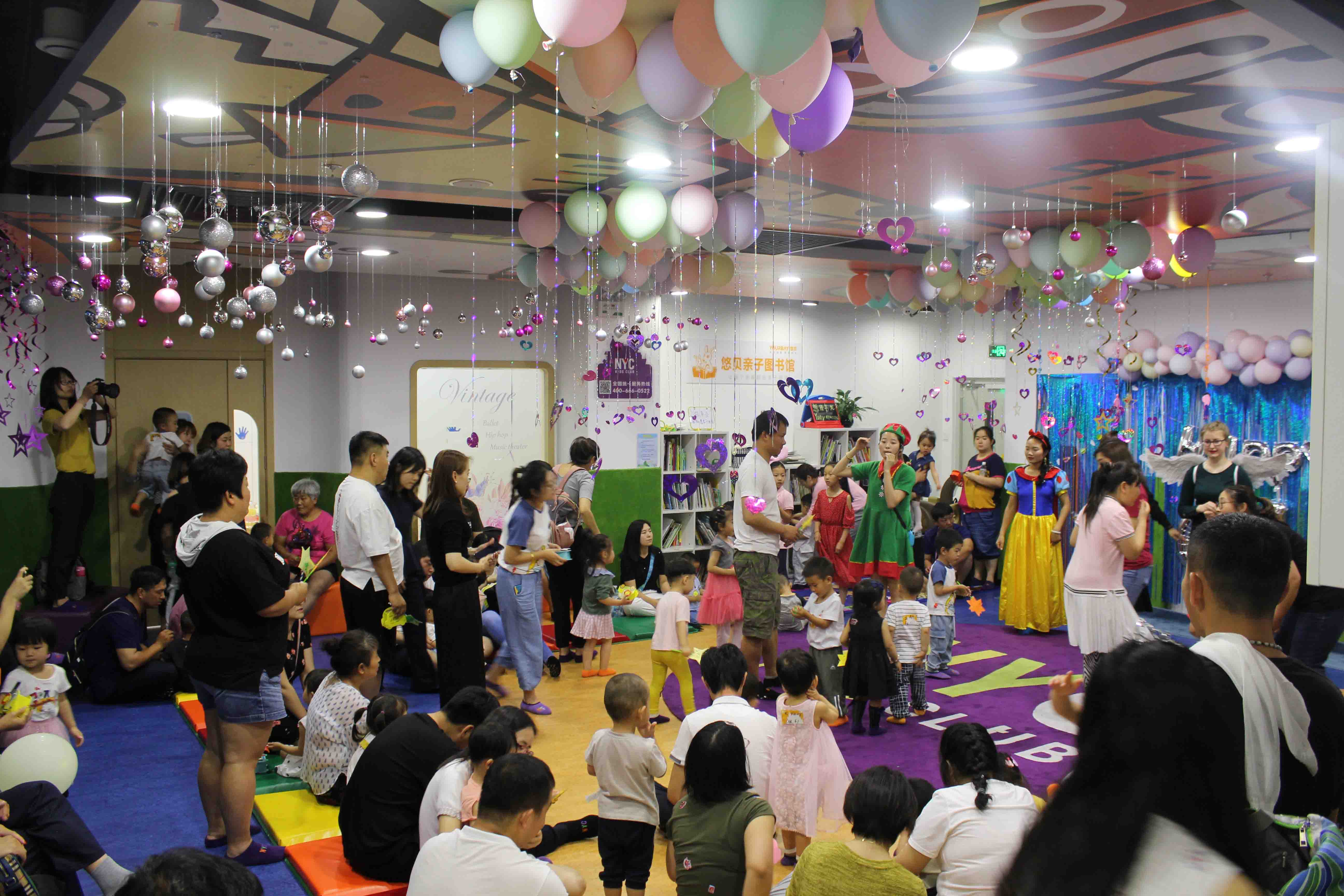 NYC紐約國(guó)際平谷早教中心：童心同行，繽紛六一嘉年華活動(dòng)回顧