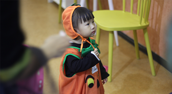 NYC紐約國際溫州鹿城早教中心：Trick or Treat~萬圣節(jié)活動回顧